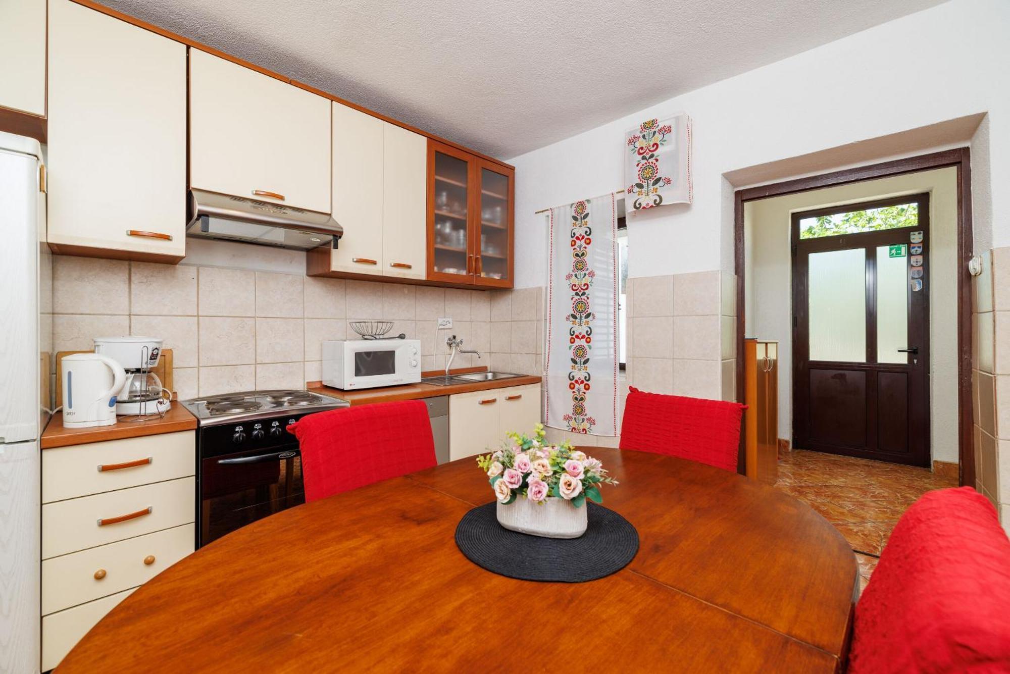 Apartments Klara เซนญ์ ภายนอก รูปภาพ
