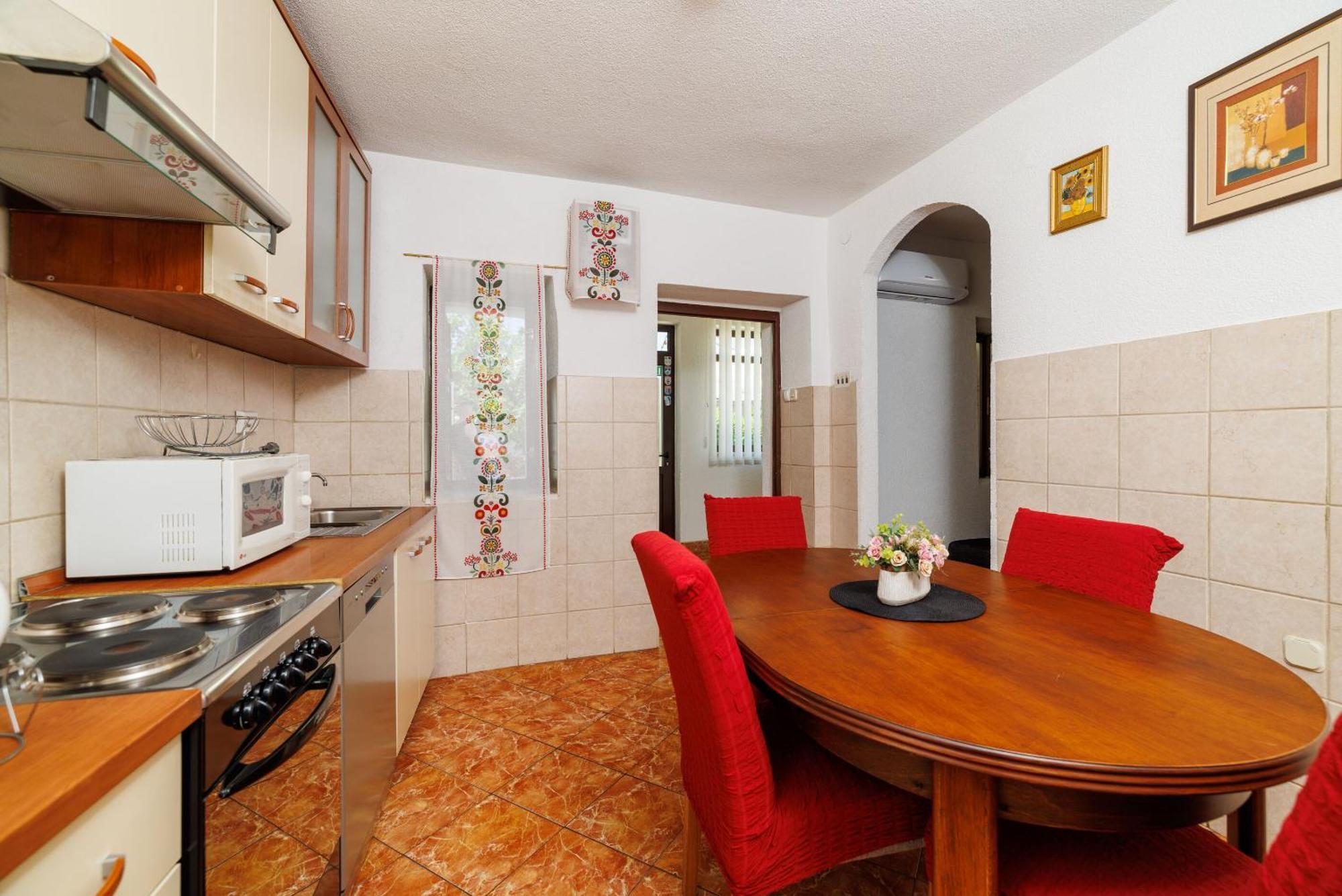 Apartments Klara เซนญ์ ภายนอก รูปภาพ